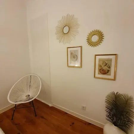 Apartament Charming In The Typical Neighborhood *